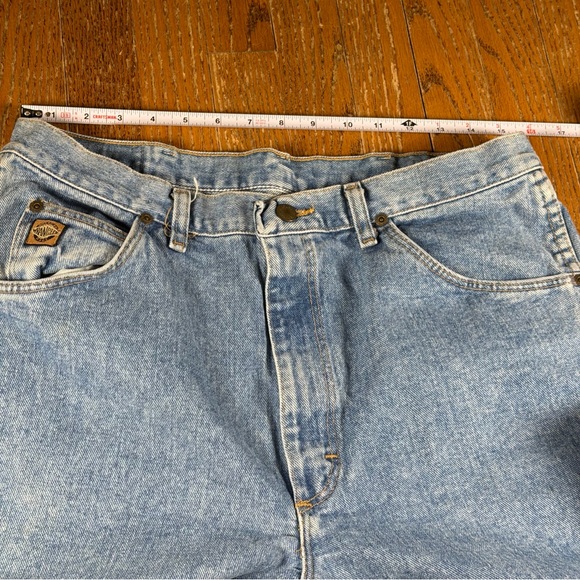 Vintage Wrangler Authentic Jeans Mens 36x32 Light Wash Blue Tapered USA Denim - Picture 14 of 16